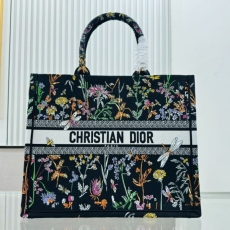 Christian Dior Shopping Bags